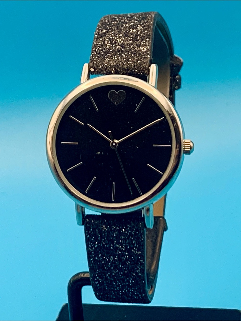 CLAIRE’S Women’s Fashion Quartz Wristwatch Faux Leather Working New Battery